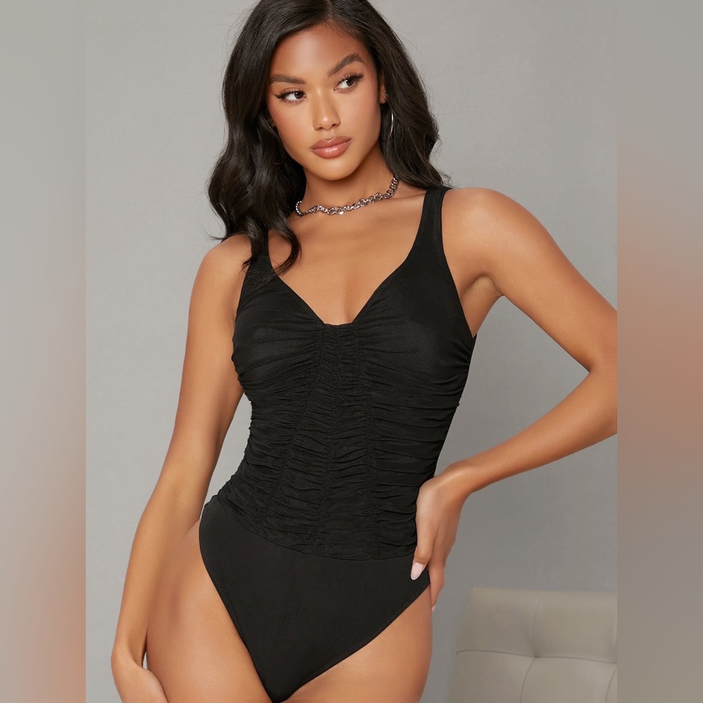 NWOT!!! Black bodysuit XL